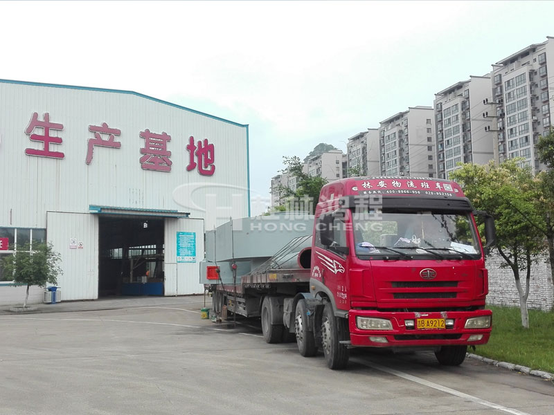 大型磨粉机HC2000发货现场